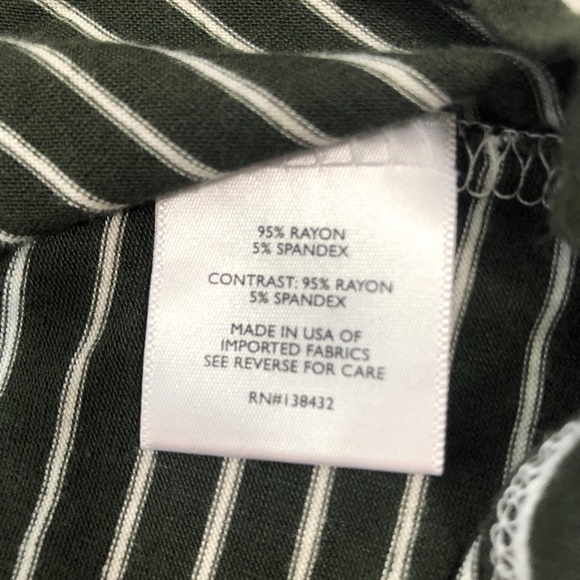 ModCloth 3/4 Sleeve Stripe V-Neck Top Medium - Picture 6 of 7